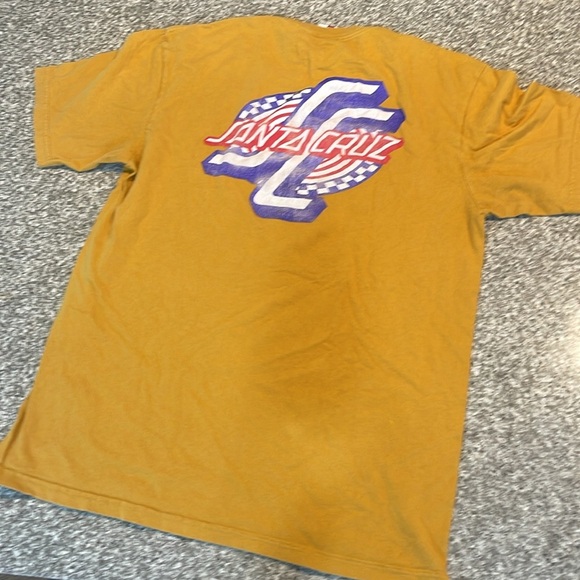 Vintage mustard yellow or Santa Cruz skate tee - Picture 4 of 4